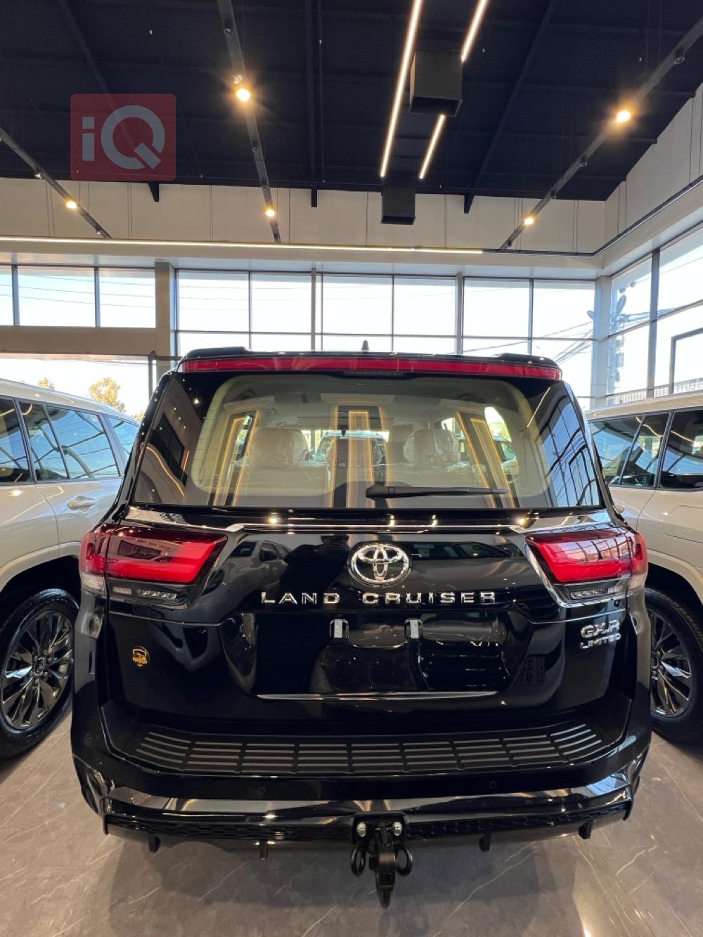 تويوتا لاندكروزر